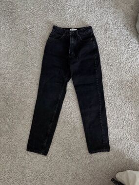 Zara Black Straight-Leg Women's Jeans